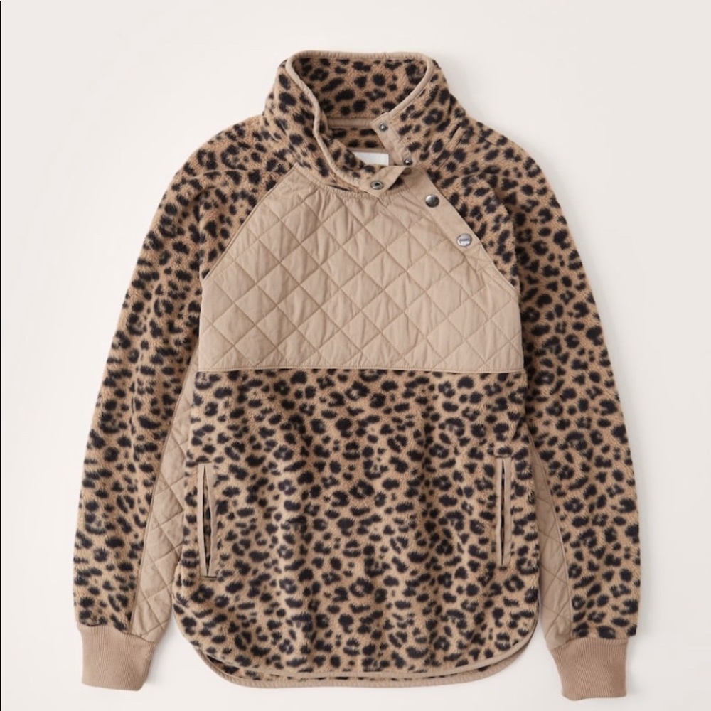 Abercrombie & Fitch Asymmetrical Snap-Up Fleece